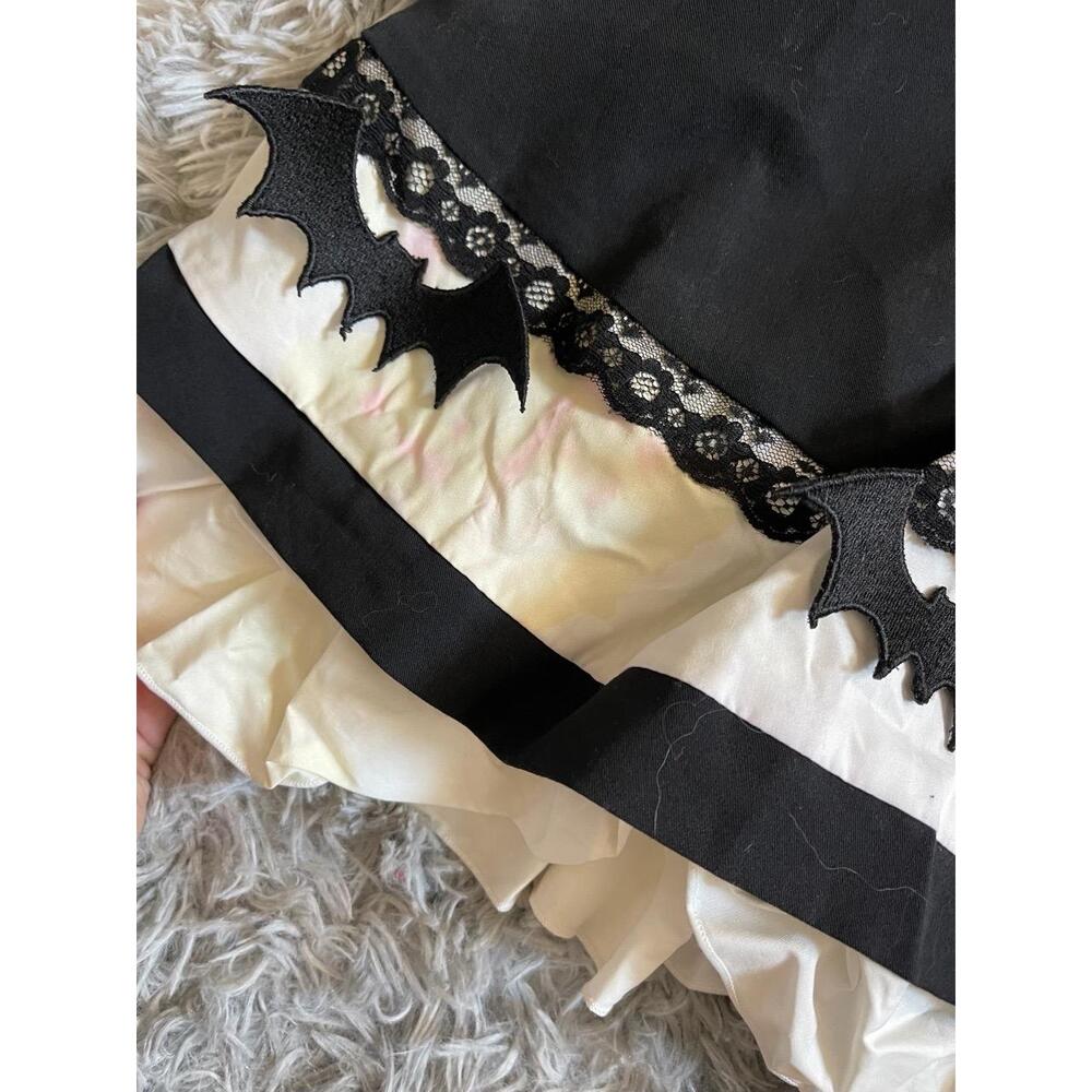 Womens Dress Medium Black White Goth Core Halloween Bat Applique Lolita Cosplay - Picture 8 of 9